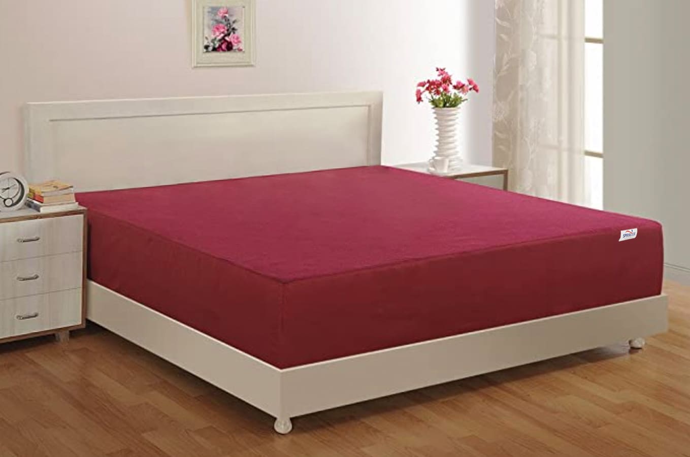 Small size water proof mattress protector marron